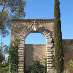 Portale del Fontana con lo stemma Borghese di Paolo V
